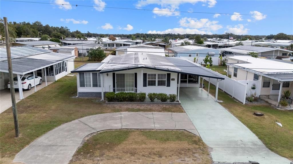 For Sale: $174,900 (2 beds, 2 baths, 1056 Square Feet)