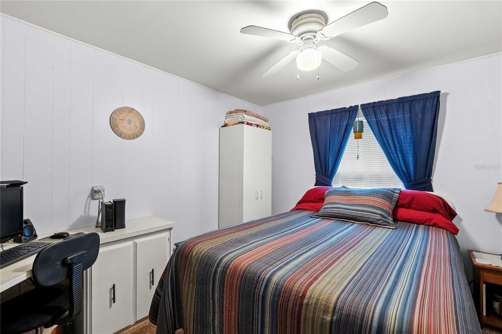 For Sale: $174,900 (2 beds, 2 baths, 1056 Square Feet)