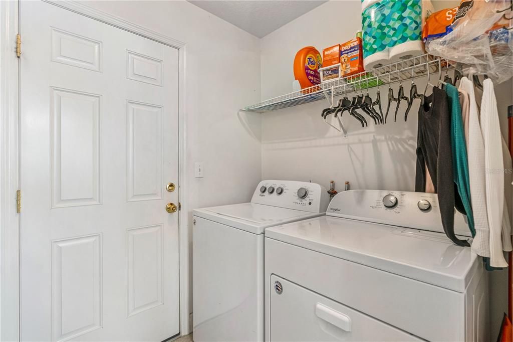 На продажу: $405,000 (3 спален, 2 ванн, 1590 Квадратных фут)