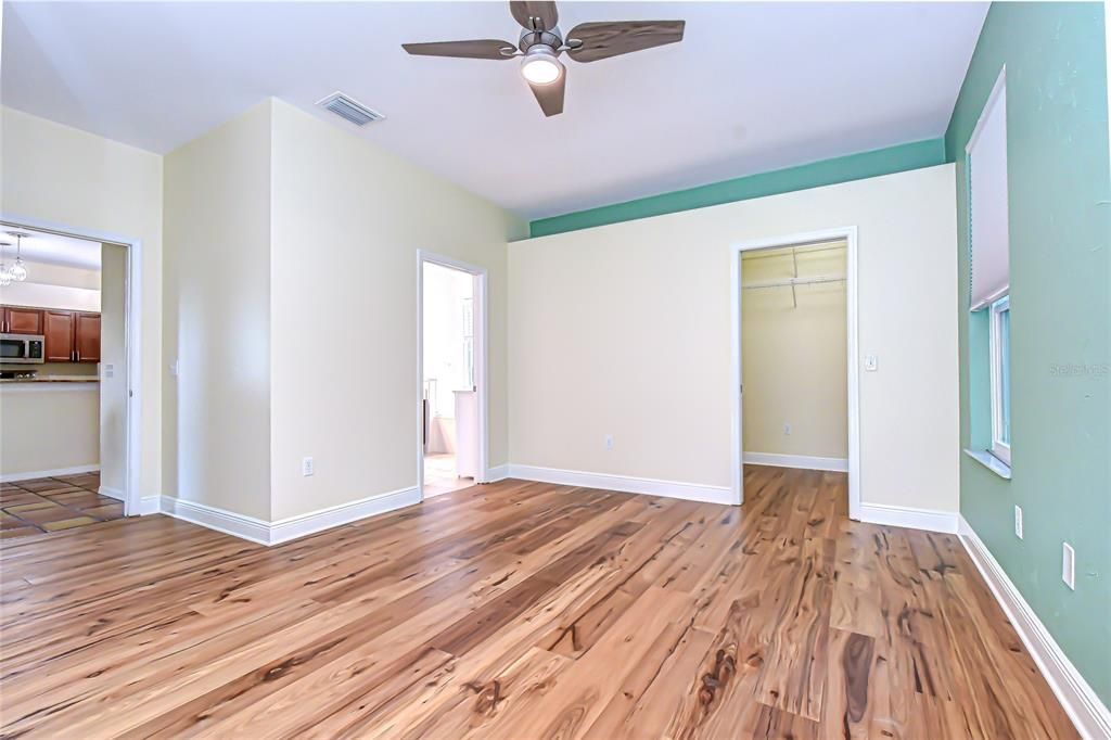 待售: $475,000 (3 贝兹, 2 浴室, 1669 平方英尺)