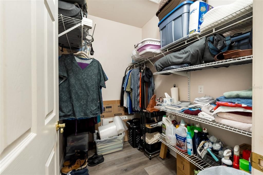 En Venta: $235,000 (2 camas, 2 baños, 1200 Pies cuadrados)