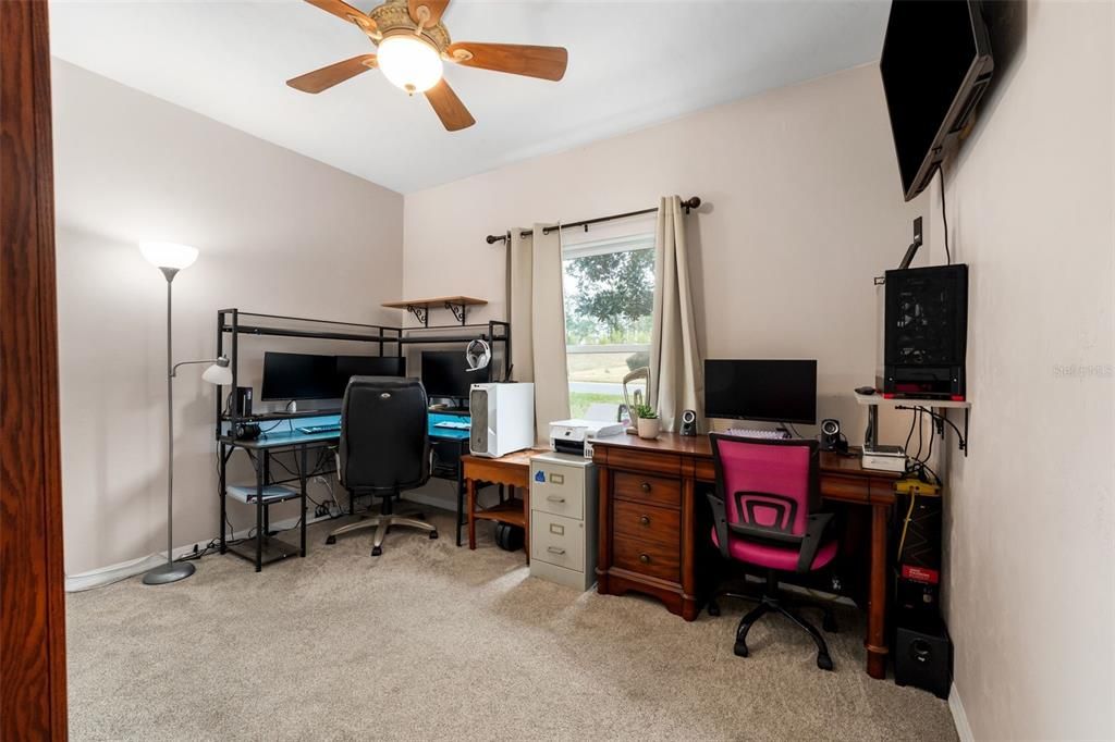 En Venta: $235,000 (2 camas, 2 baños, 1200 Pies cuadrados)