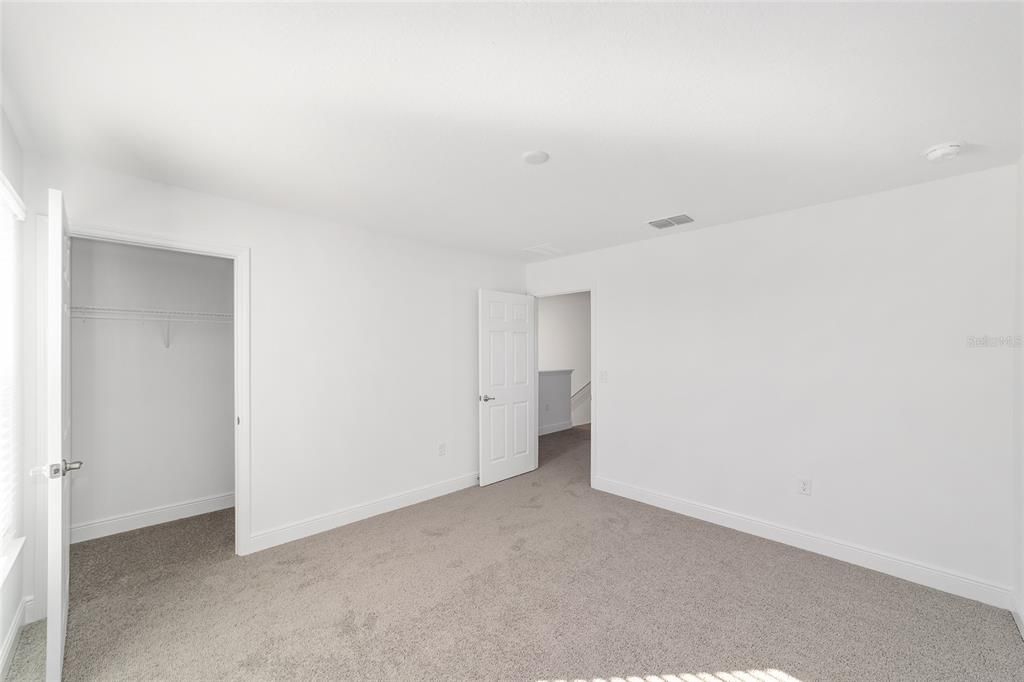 En Venta: $422,725 (4 camas, 2 baños, 2420 Pies cuadrados)