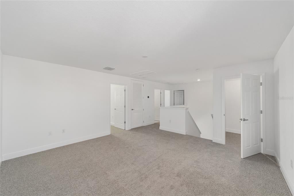 En Venta: $422,725 (4 camas, 2 baños, 2420 Pies cuadrados)