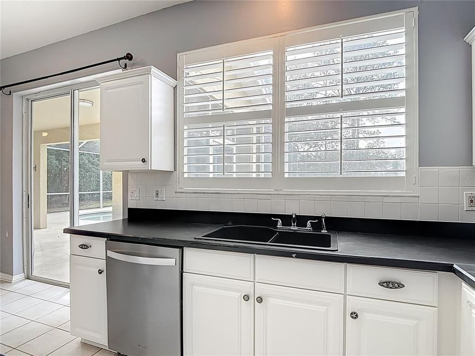 На продажу: $544,900 (4 спален, 3 ванн, 2778 Квадратных фут)