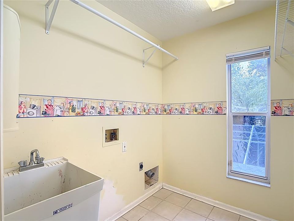 На продажу: $544,900 (4 спален, 3 ванн, 2778 Квадратных фут)