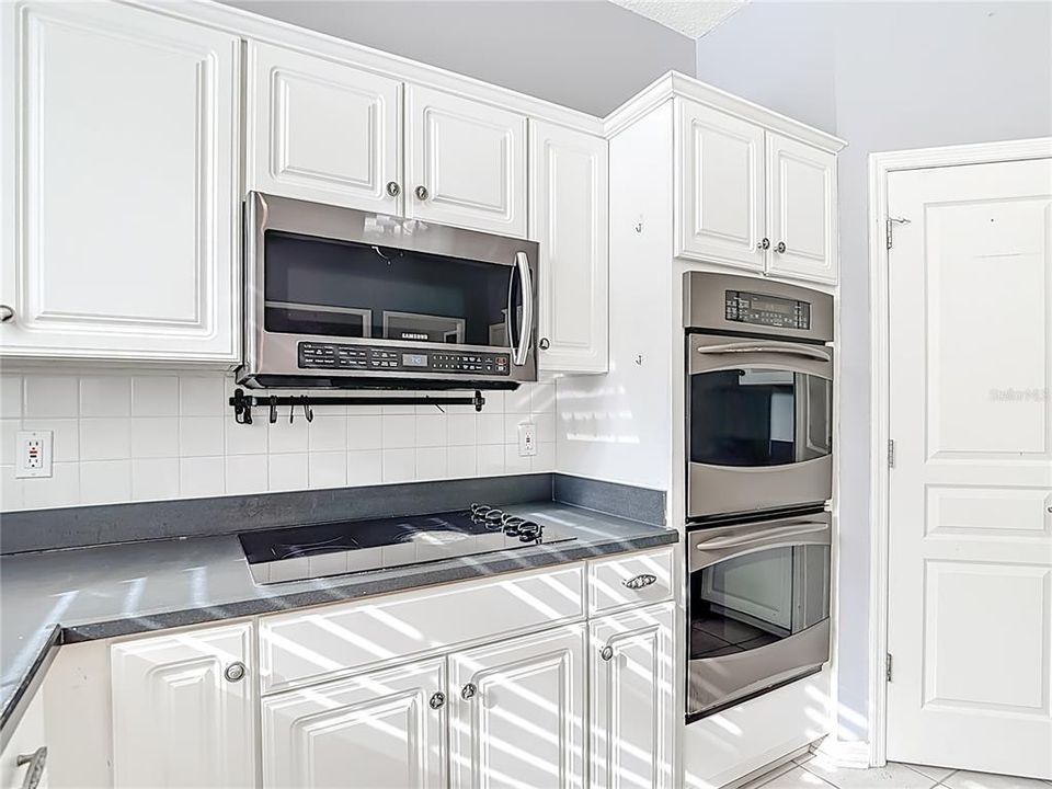 На продажу: $544,900 (4 спален, 3 ванн, 2778 Квадратных фут)