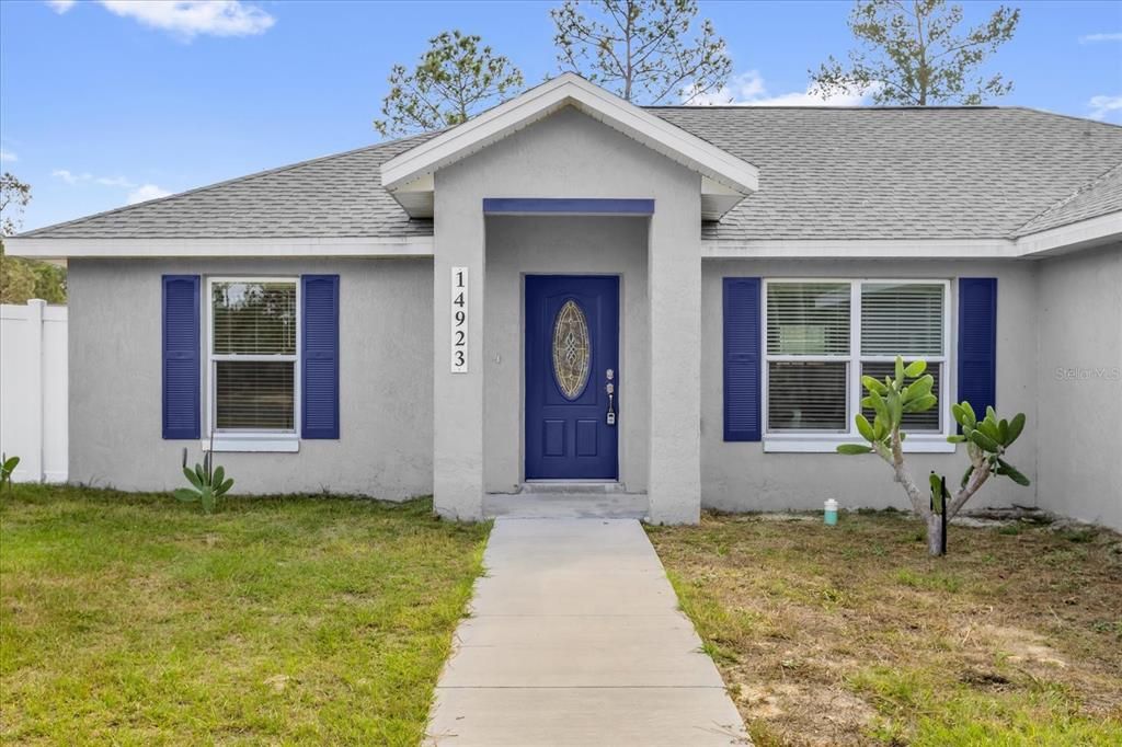 En Venta: $329,900 (3 camas, 2 baños, 1552 Pies cuadrados)