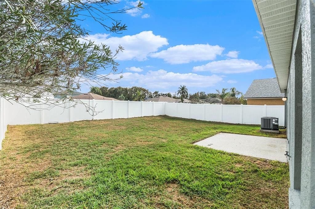 На продажу: $315,000 (3 спален, 2 ванн, 1440 Квадратных фут)