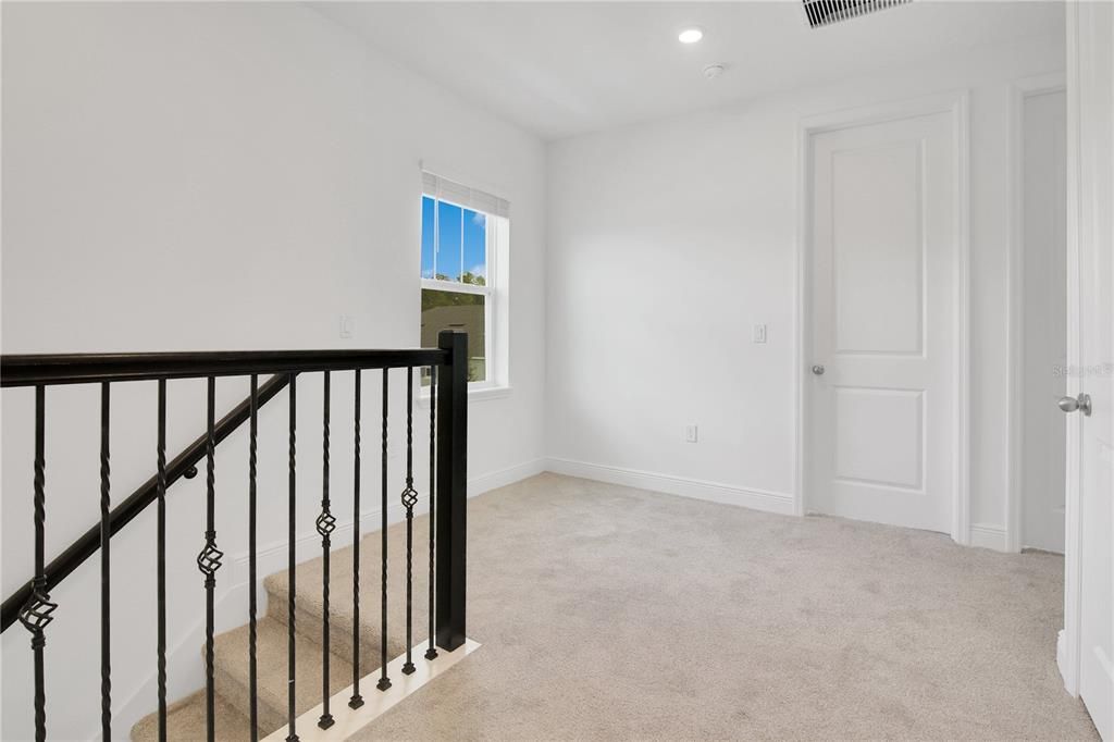 For Rent: $2,700 (3 beds, 2 baths, 1654 Square Feet)