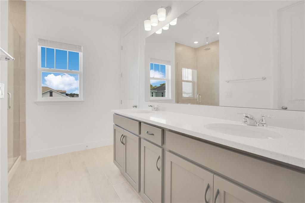 For Rent: $2,700 (3 beds, 2 baths, 1654 Square Feet)