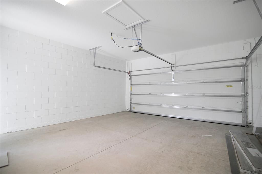 For Rent: $2,700 (3 beds, 2 baths, 1654 Square Feet)