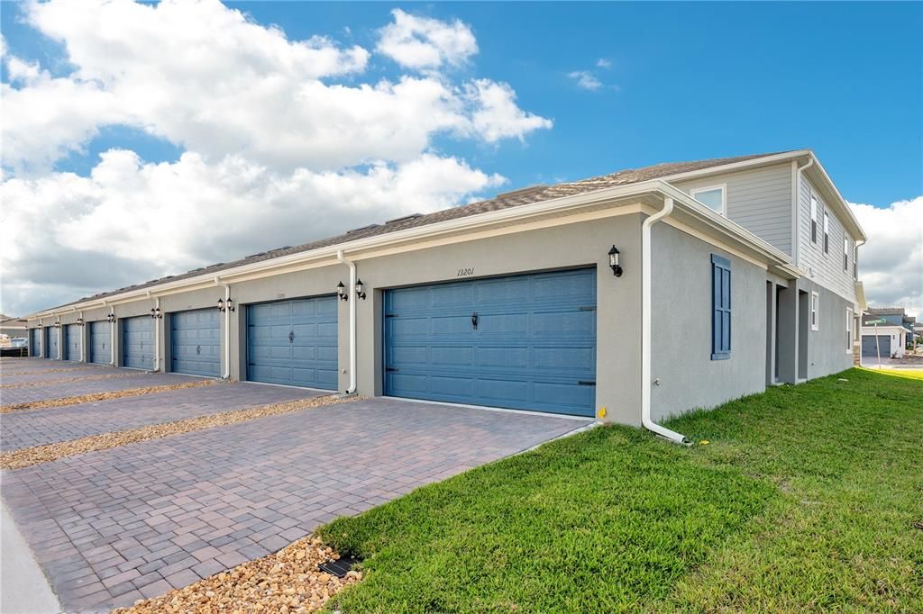 For Rent: $2,700 (3 beds, 2 baths, 1654 Square Feet)