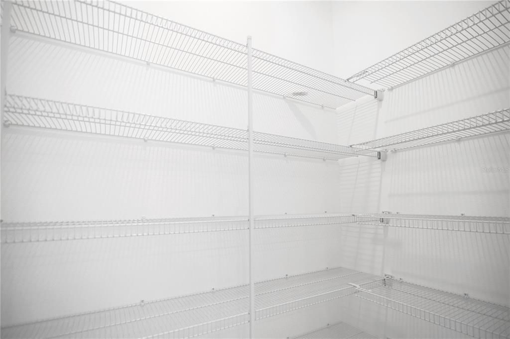 For Rent: $2,700 (3 beds, 2 baths, 1654 Square Feet)