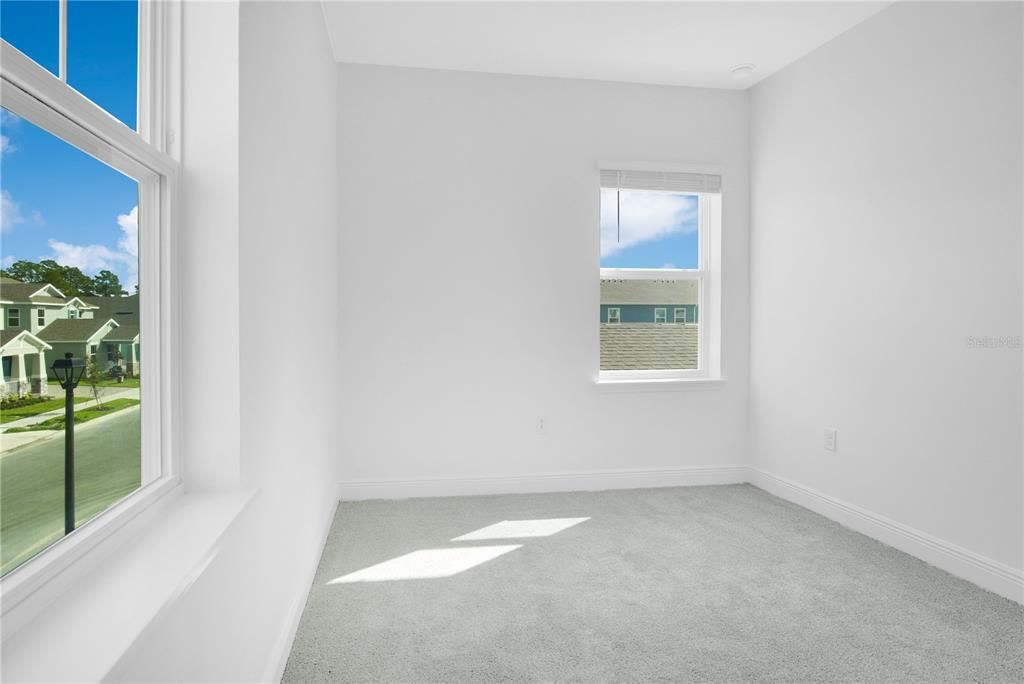 For Rent: $2,700 (3 beds, 2 baths, 1654 Square Feet)