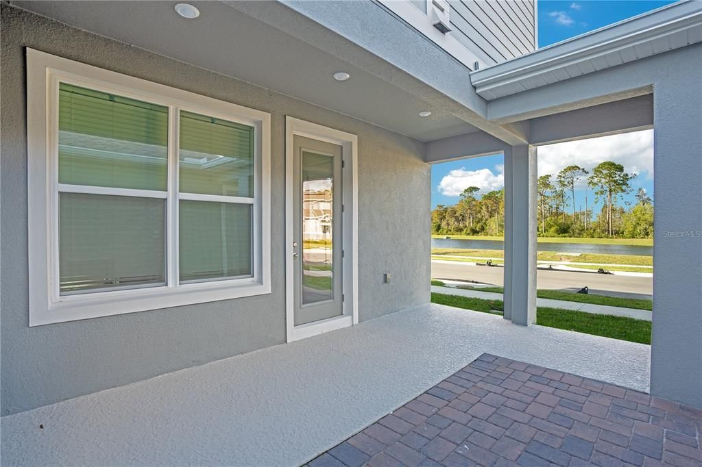 For Rent: $2,700 (3 beds, 2 baths, 1654 Square Feet)