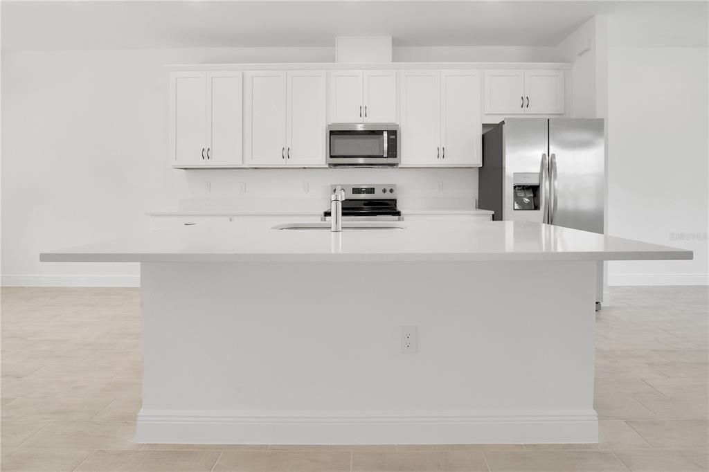 For Rent: $2,700 (3 beds, 2 baths, 1654 Square Feet)