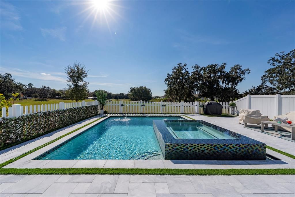 出租: $3,200 (4 贝兹, 2 浴室, 2048 平方英尺)