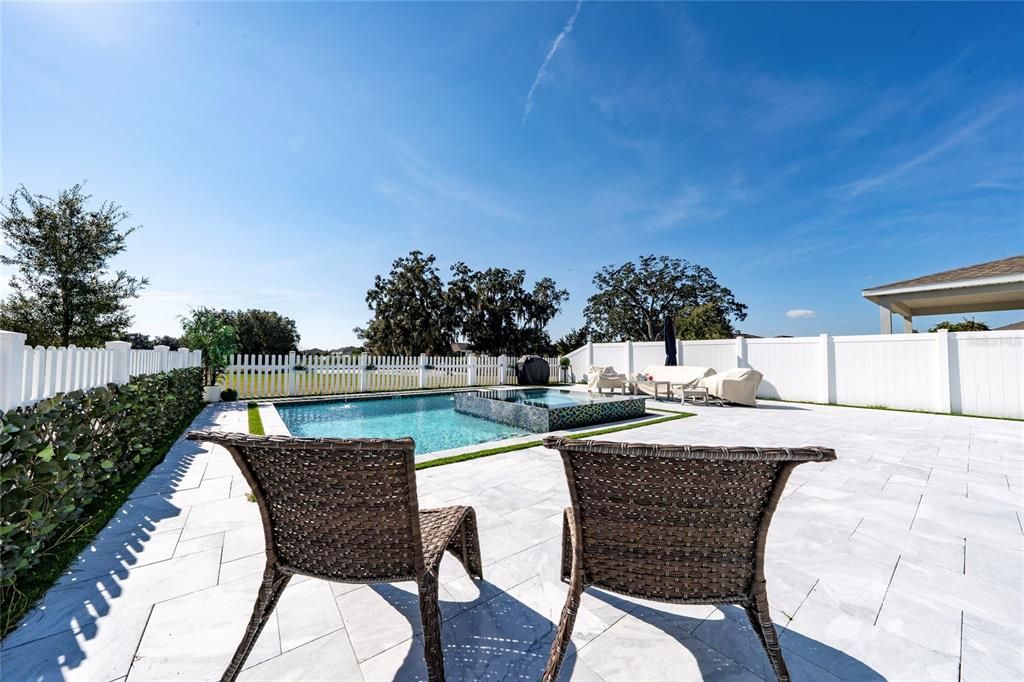 出租: $3,200 (4 贝兹, 2 浴室, 2048 平方英尺)