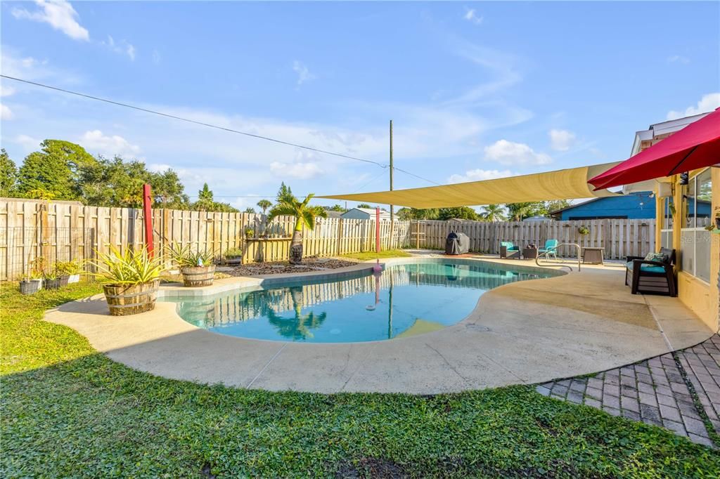 For Sale: $435,000 (3 beds, 2 baths, 1829 Square Feet)