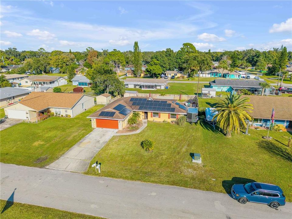 For Sale: $435,000 (3 beds, 2 baths, 1829 Square Feet)