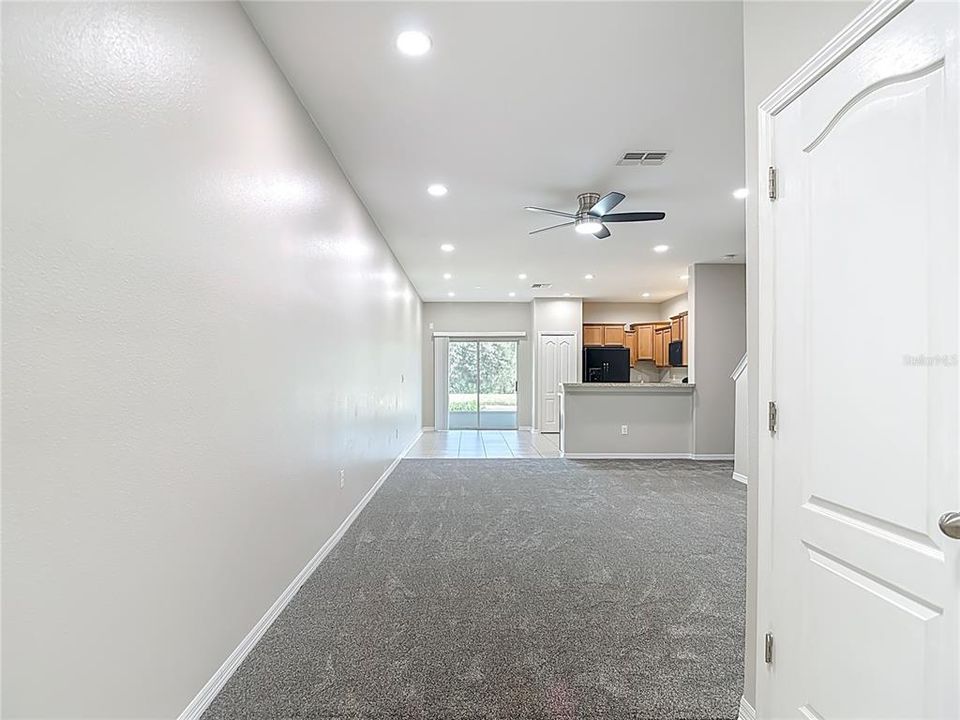 For Rent: $2,200 (3 beds, 2 baths, 1681 Square Feet)