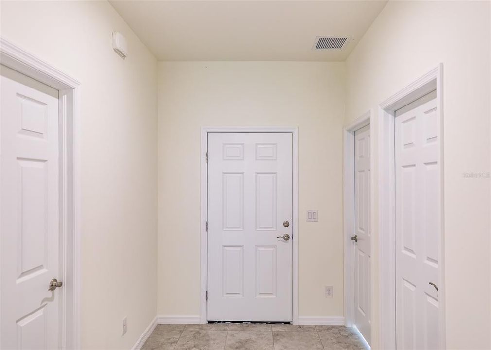 В аренду: $1,599 (3 спален, 2 ванн, 1306 Квадратных фут)