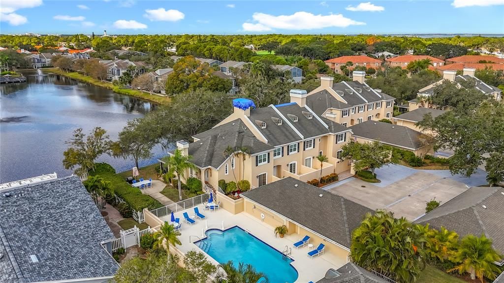 For Sale: $289,000 (2 beds, 2 baths, 1185 Square Feet)