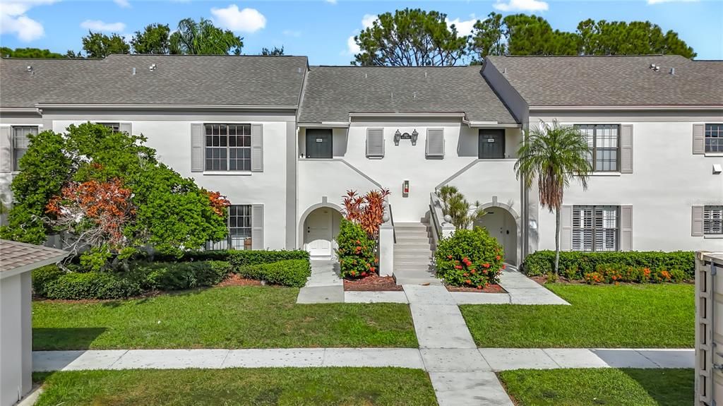 For Sale: $289,000 (2 beds, 2 baths, 1185 Square Feet)