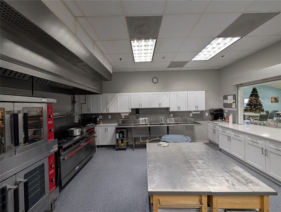 待售: $149,000 (2 贝兹, 2 浴室, 1456 平方英尺)