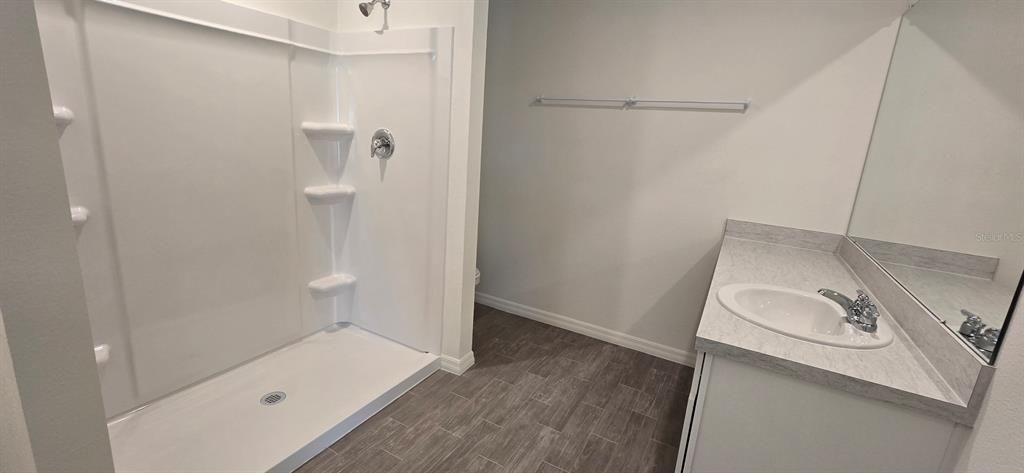 For Rent: $1,800 (3 beds, 2 baths, 1332 Square Feet)