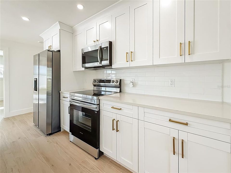 For Rent: $3,050 (3 beds, 2 baths, 1172 Square Feet)