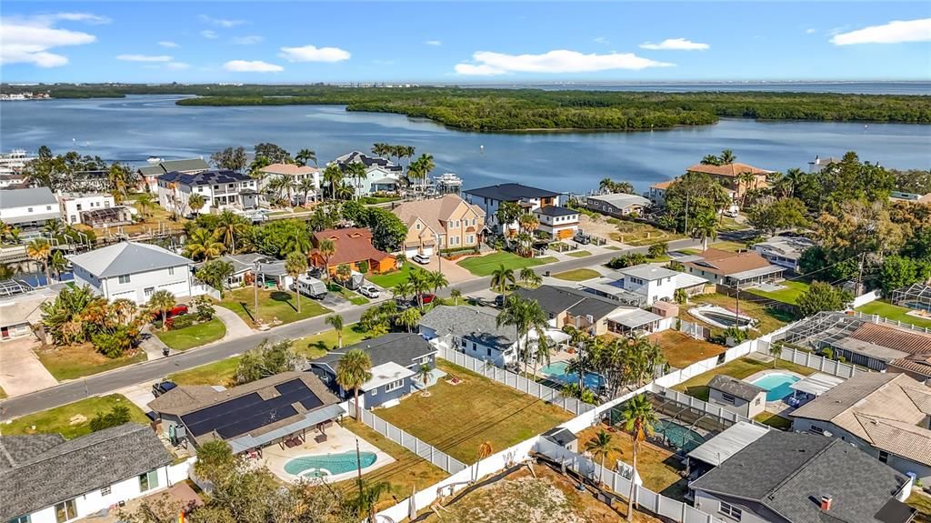 For Rent: $3,050 (3 beds, 2 baths, 1172 Square Feet)