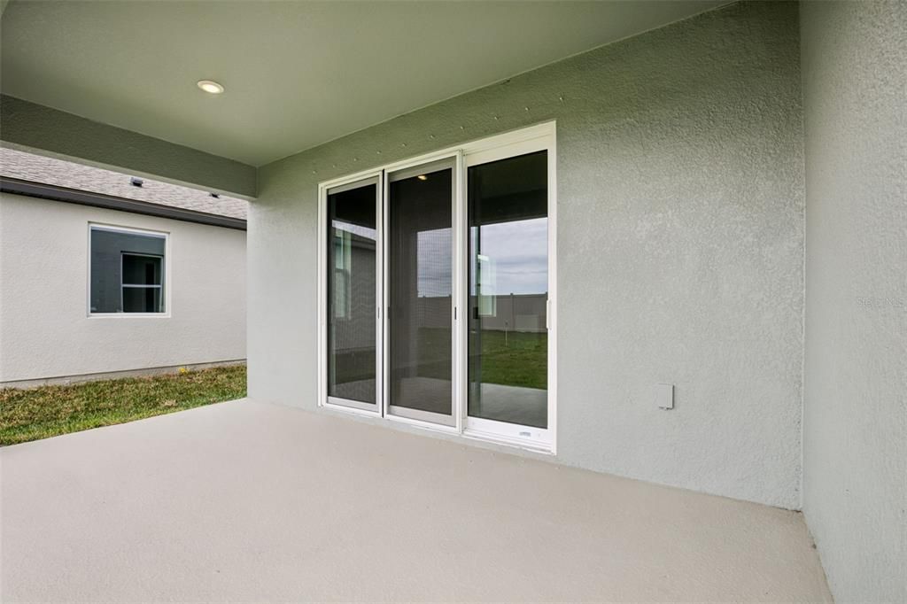 En Venta: $464,990 (5 camas, 3 baños, 2759 Pies cuadrados)