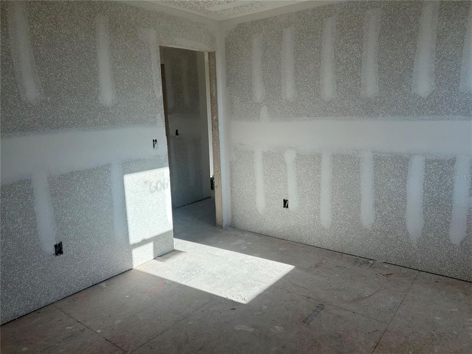 En Venta: $499,240 (5 camas, 3 baños, 2759 Pies cuadrados)