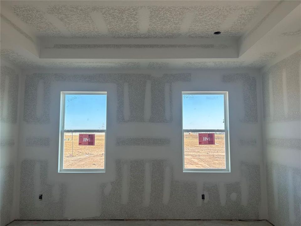 En Venta: $499,240 (5 camas, 3 baños, 2759 Pies cuadrados)