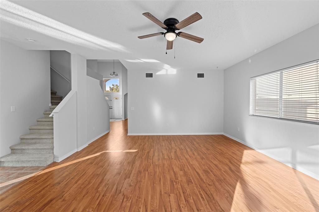 На продажу: $495,000 (5 спален, 2 ванн, 2913 Квадратных фут)