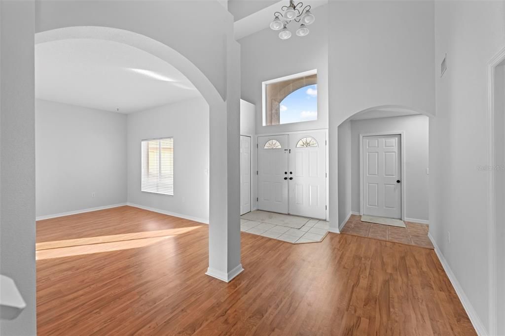 На продажу: $495,000 (5 спален, 2 ванн, 2913 Квадратных фут)