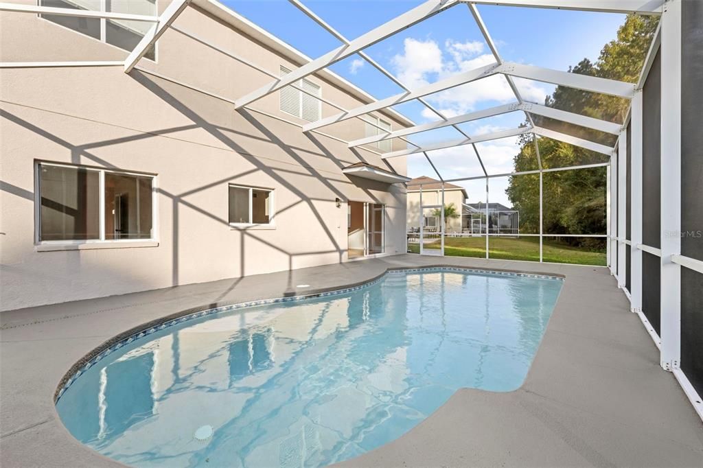 На продажу: $495,000 (5 спален, 2 ванн, 2913 Квадратных фут)