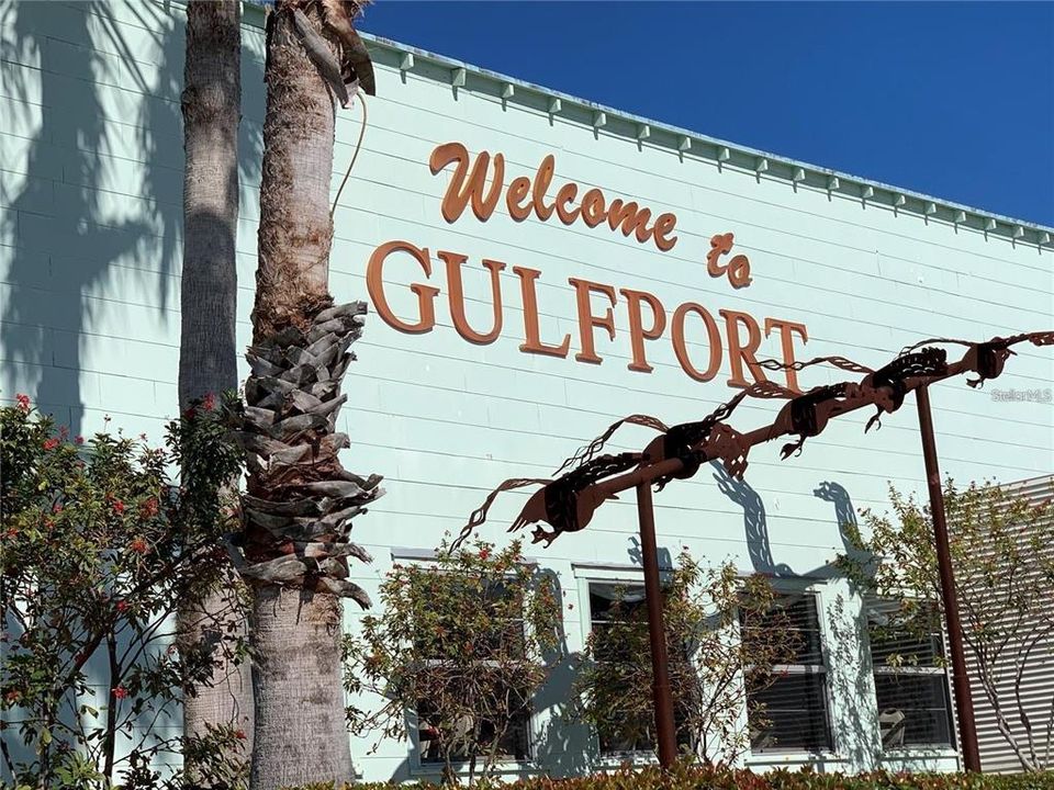 На продажу: $290,000 (4 спален, 2 ванн, 1248 Квадратных фут)