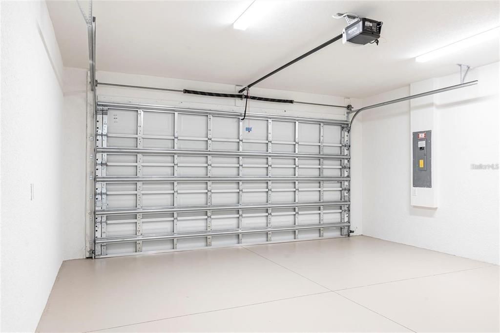 For Rent: $2,250 (3 beds, 2 baths, 1502 Square Feet)