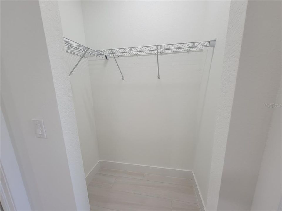 For Rent: $2,250 (3 beds, 2 baths, 1502 Square Feet)