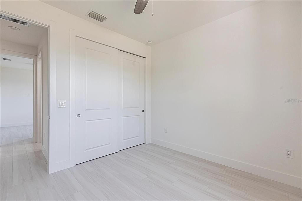 For Rent: $2,250 (3 beds, 2 baths, 1502 Square Feet)