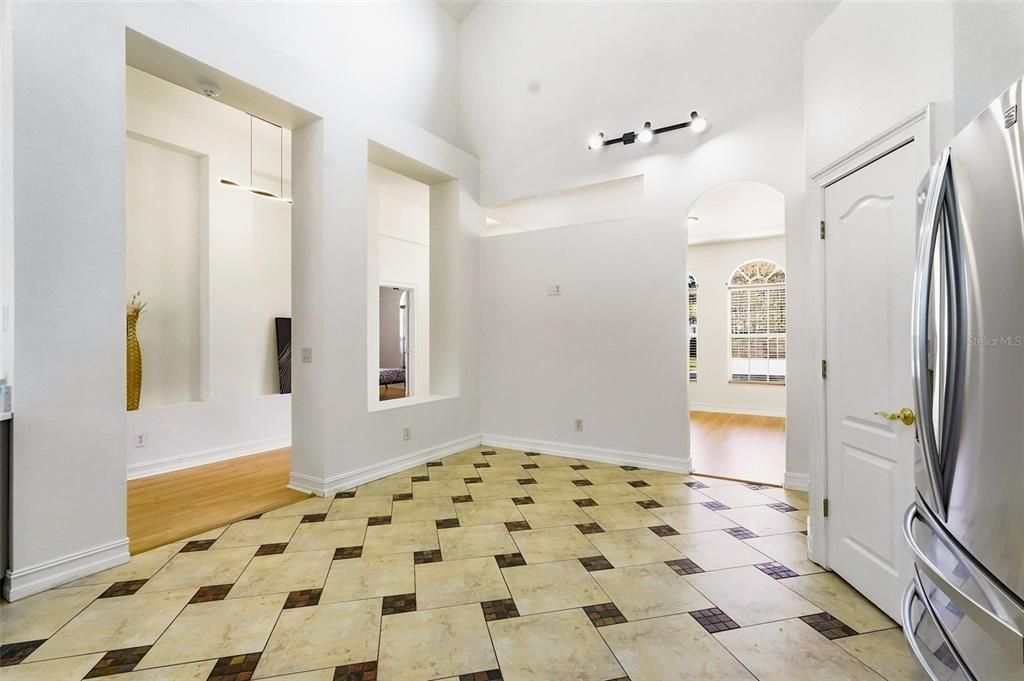 На продажу: $625,000 (5 спален, 3 ванн, 2662 Квадратных фут)