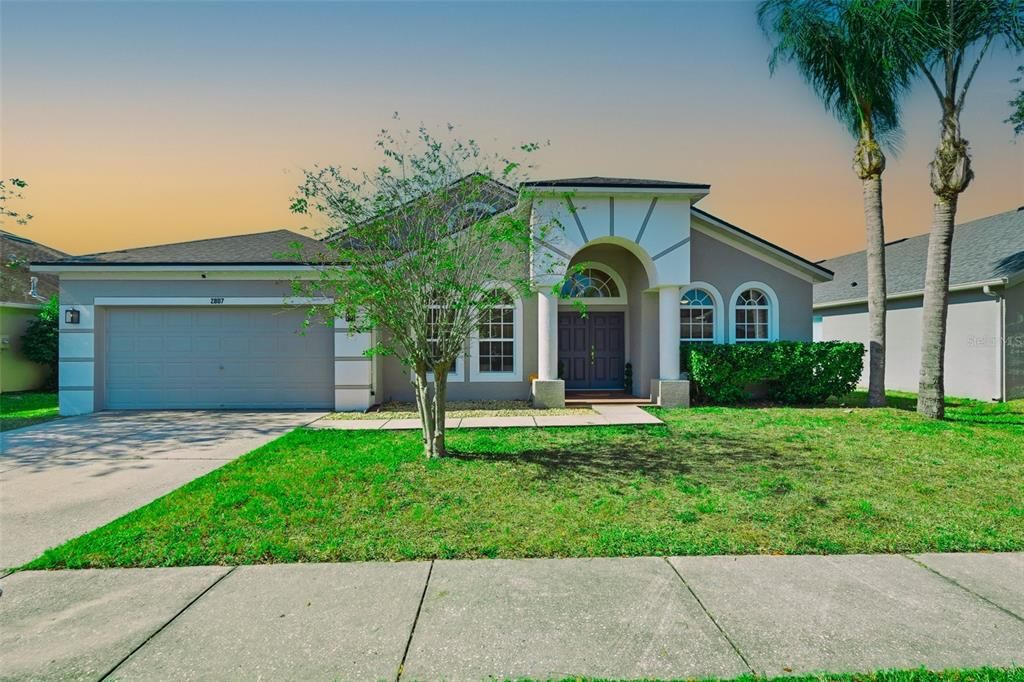 На продажу: $625,000 (5 спален, 3 ванн, 2662 Квадратных фут)