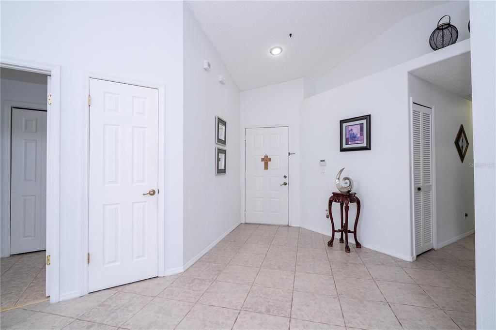 En Venta: $339,000 (3 camas, 2 baños, 1392 Pies cuadrados)