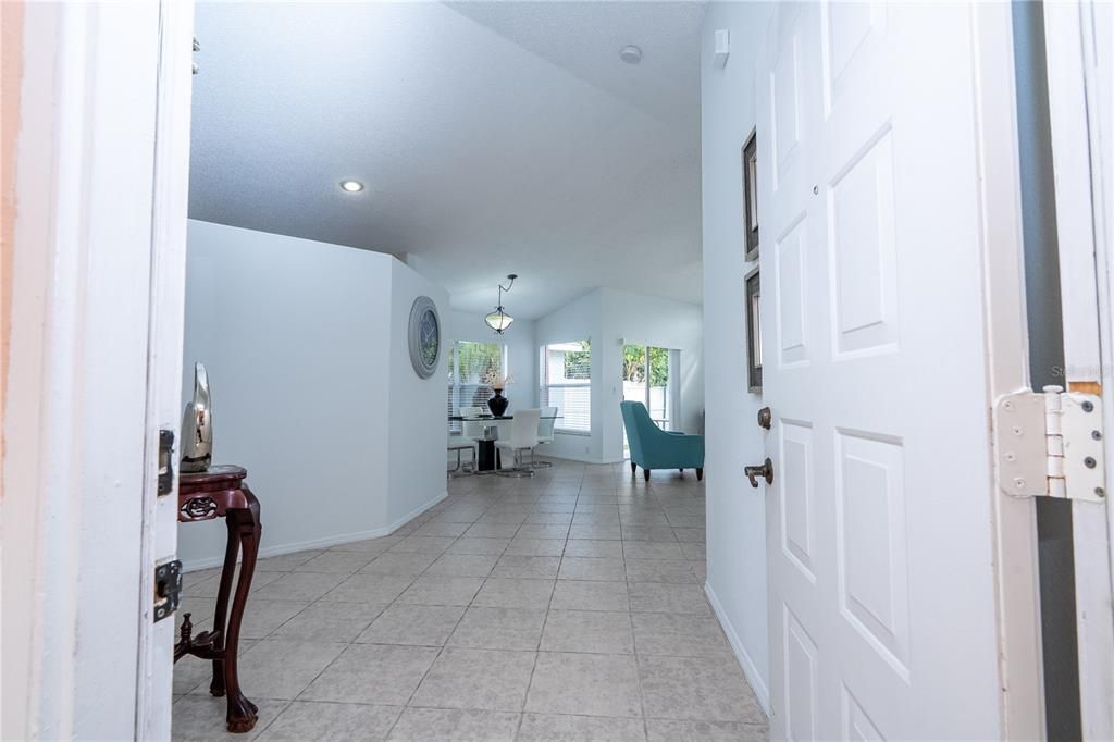 En Venta: $339,000 (3 camas, 2 baños, 1392 Pies cuadrados)