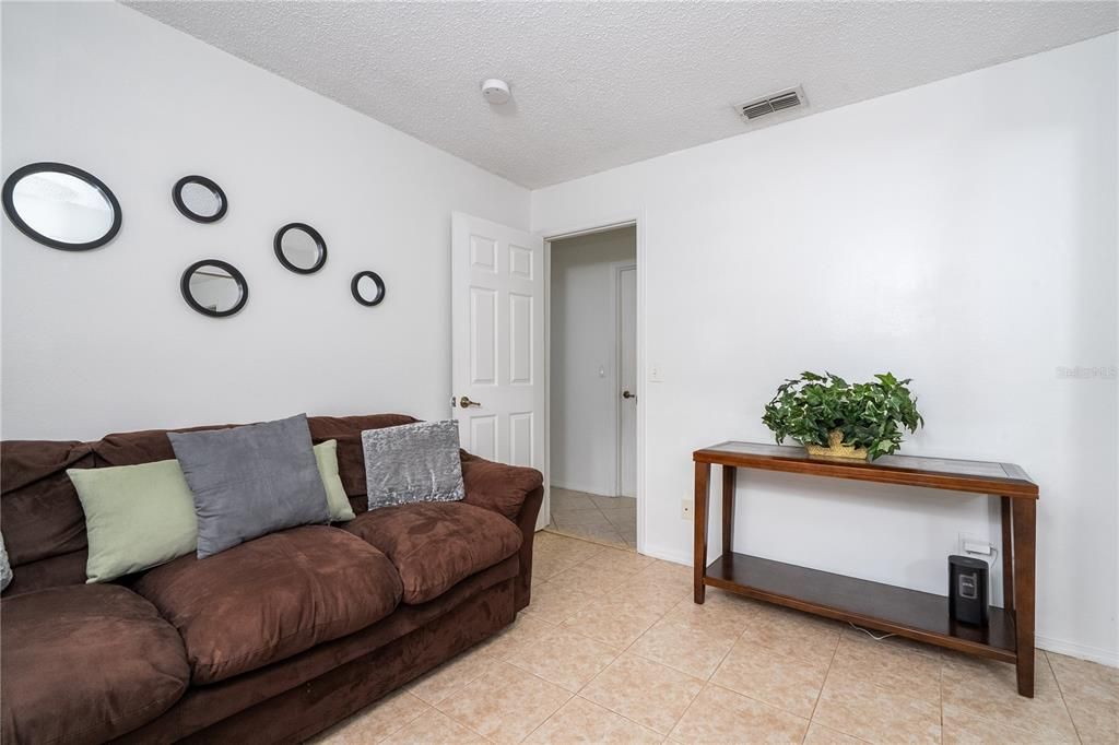 En Venta: $339,000 (3 camas, 2 baños, 1392 Pies cuadrados)