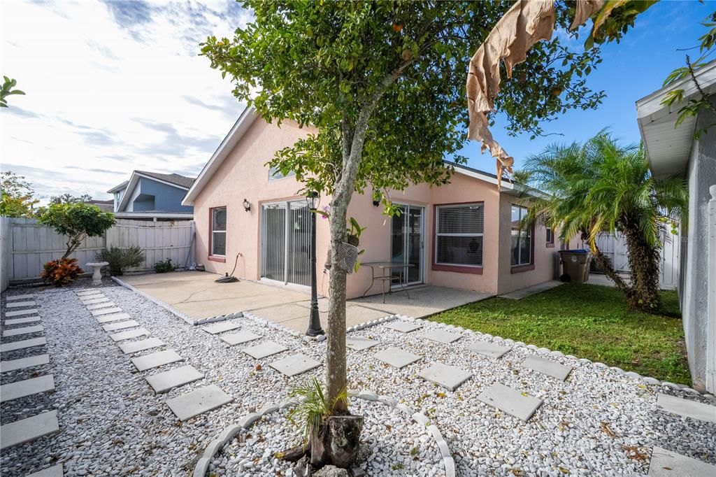 En Venta: $339,000 (3 camas, 2 baños, 1392 Pies cuadrados)