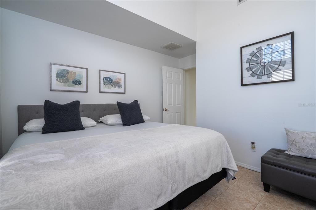 En Venta: $339,000 (3 camas, 2 baños, 1392 Pies cuadrados)